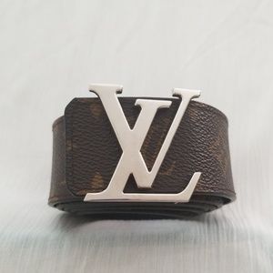 AUTHENTIC Louis Vuitton Belt 100/40 34-36 waist